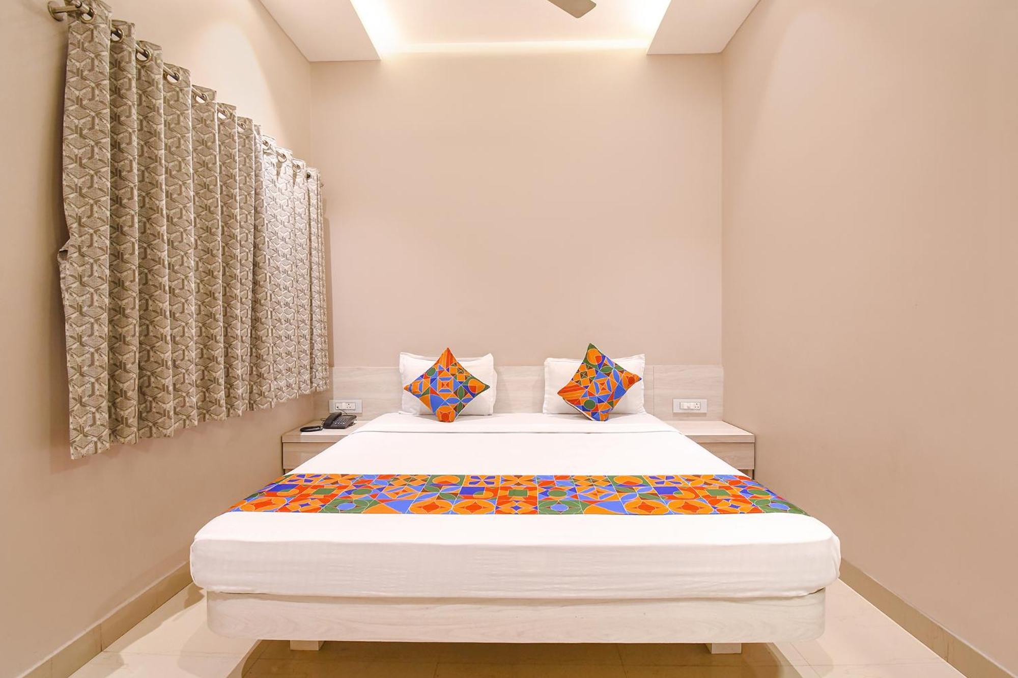 Fabhotel Kitchen Q Inn - Belaghata โกลกาตา ภายนอก รูปภาพ