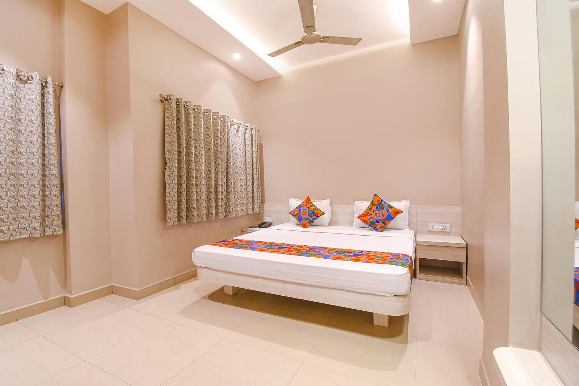 Fabhotel Kitchen Q Inn - Belaghata โกลกาตา ภายนอก รูปภาพ