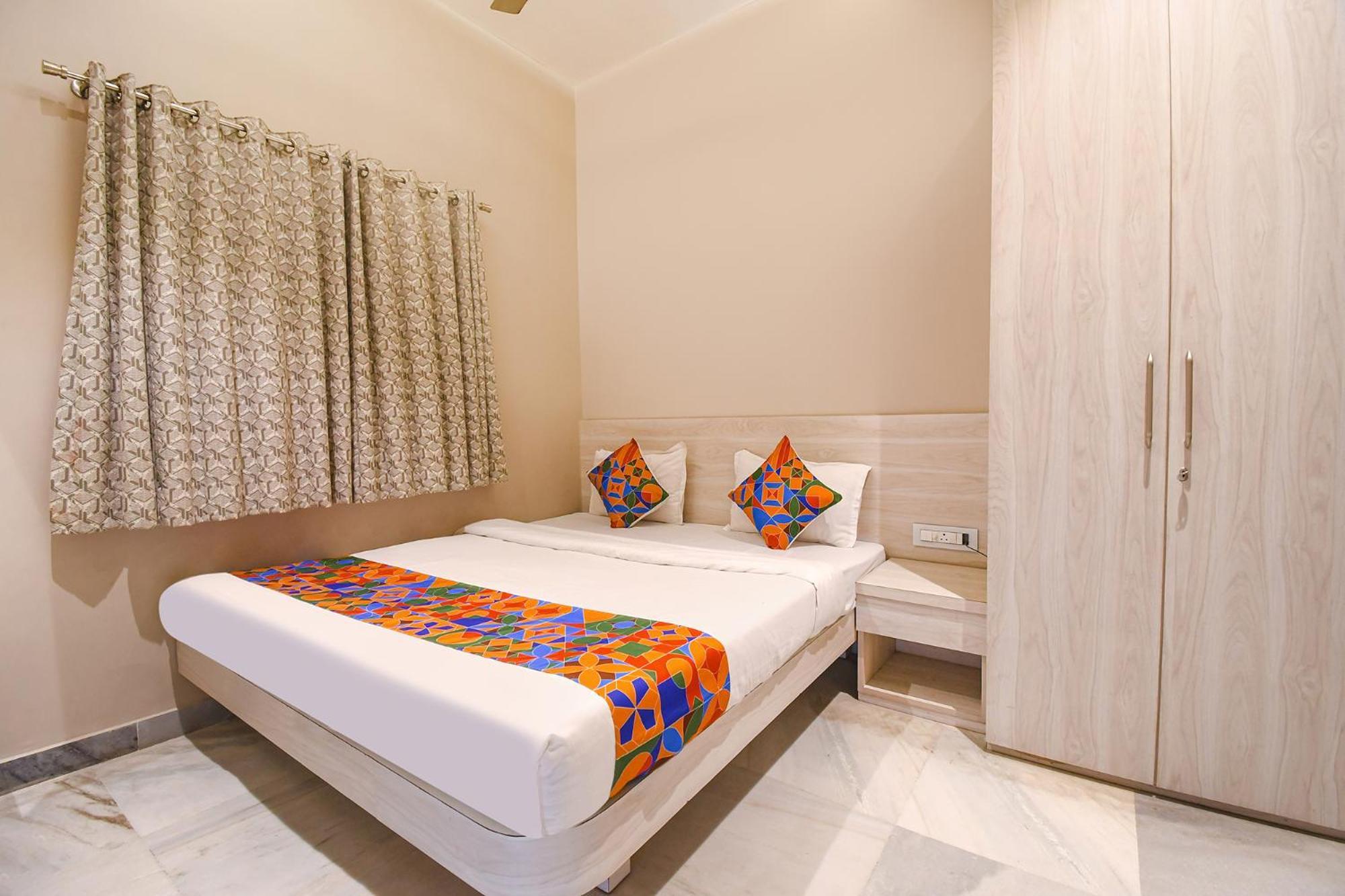 Fabhotel Kitchen Q Inn - Belaghata โกลกาตา ภายนอก รูปภาพ