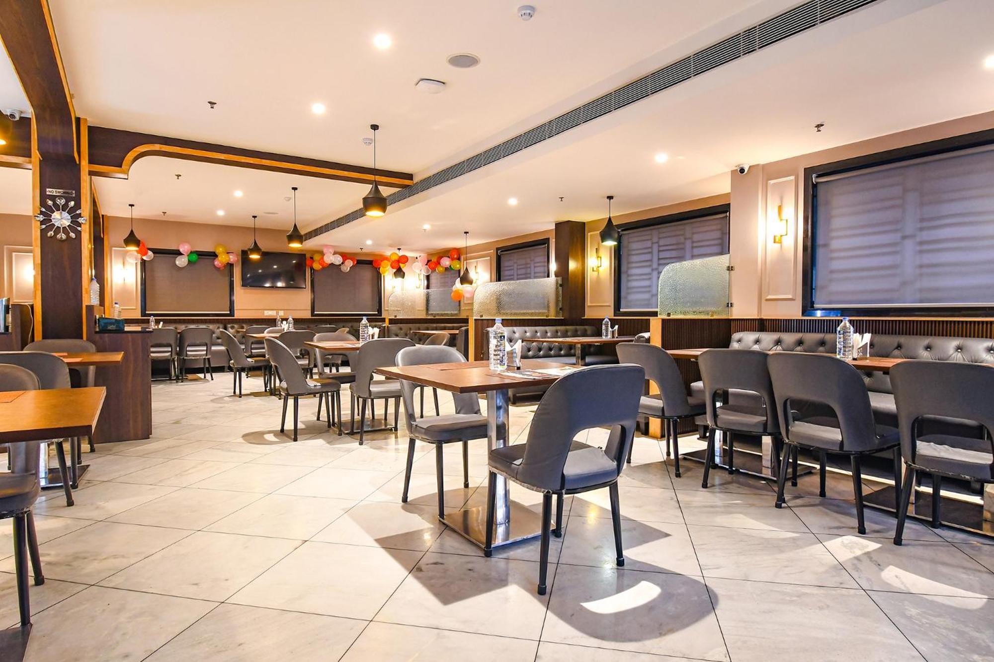 Fabhotel Kitchen Q Inn - Belaghata โกลกาตา ภายนอก รูปภาพ