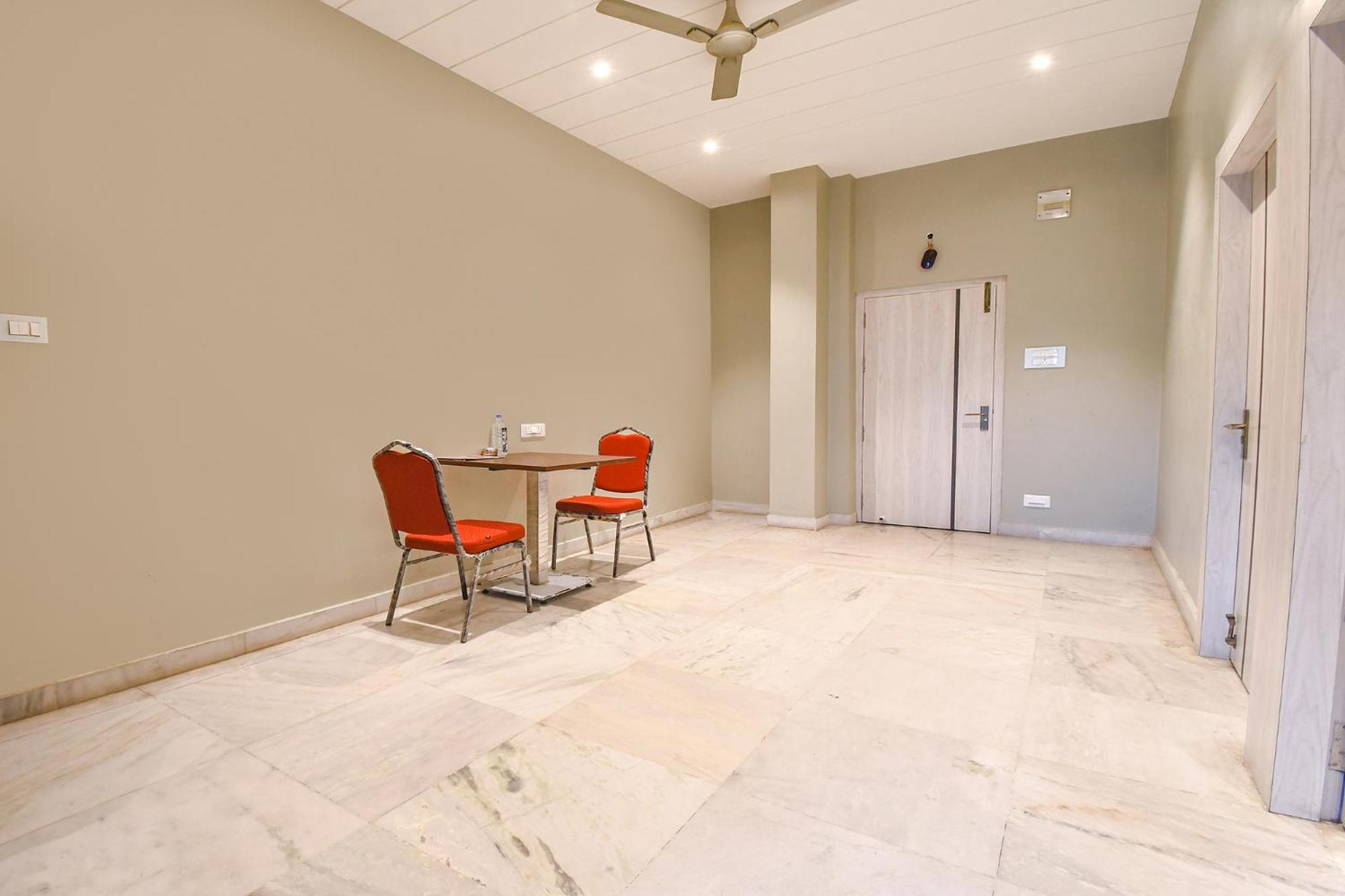 Fabhotel Kitchen Q Inn - Belaghata โกลกาตา ภายนอก รูปภาพ