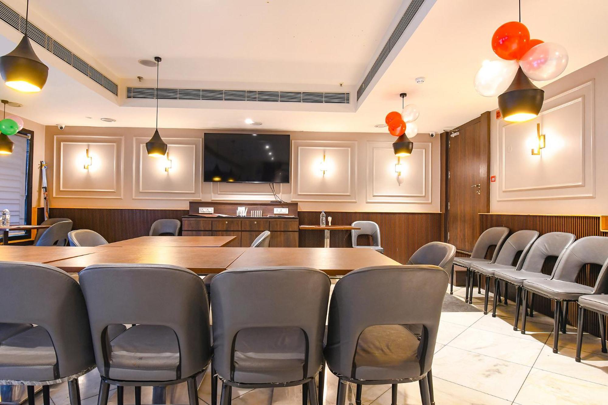 Fabhotel Kitchen Q Inn - Belaghata โกลกาตา ภายนอก รูปภาพ