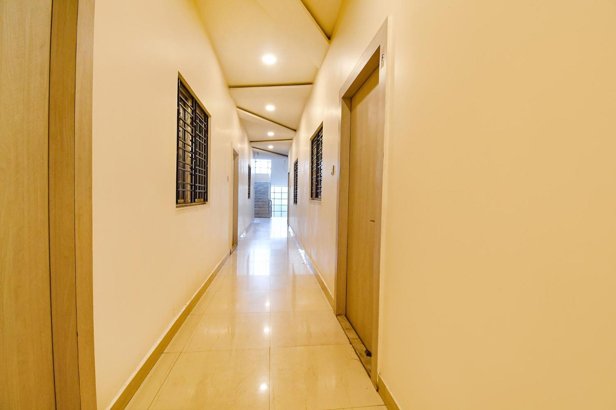 Fabhotel Kitchen Q Inn - Belaghata โกลกาตา ภายนอก รูปภาพ