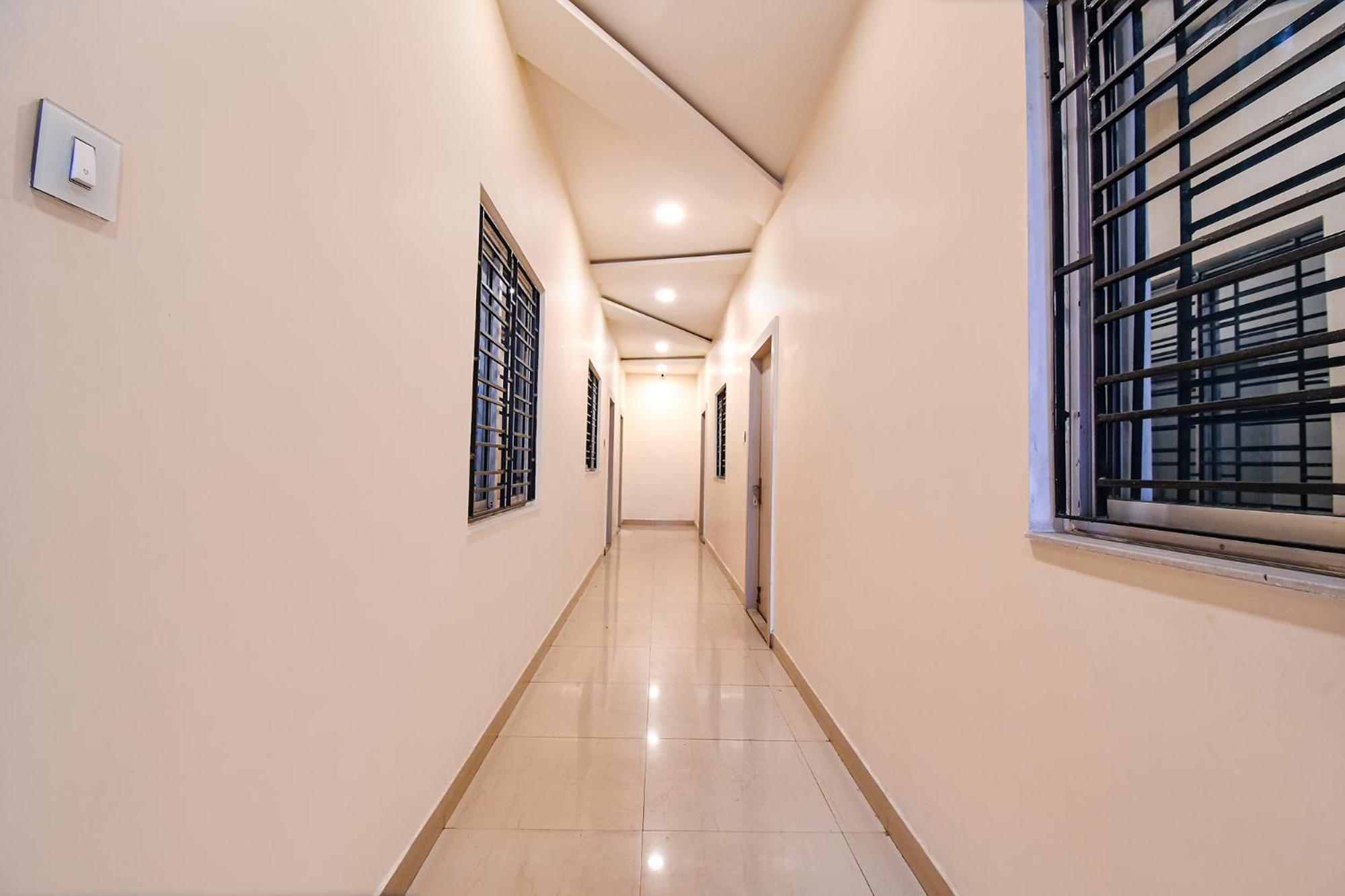 Fabhotel Kitchen Q Inn - Belaghata โกลกาตา ภายนอก รูปภาพ